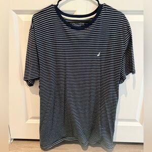 Nautica Men's Blue and White Striped Tee